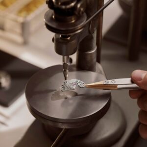 jaeger lecoultre brings watch manufacture workshops to your home with atelier d antoine discovery classes