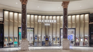 americas biggest watch and jewelry store is reopening in las vegas this month